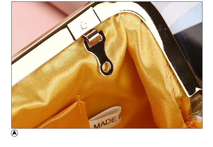 YNSSK Gold Tassel Rhinestone Clutch Bag Inside Detial View