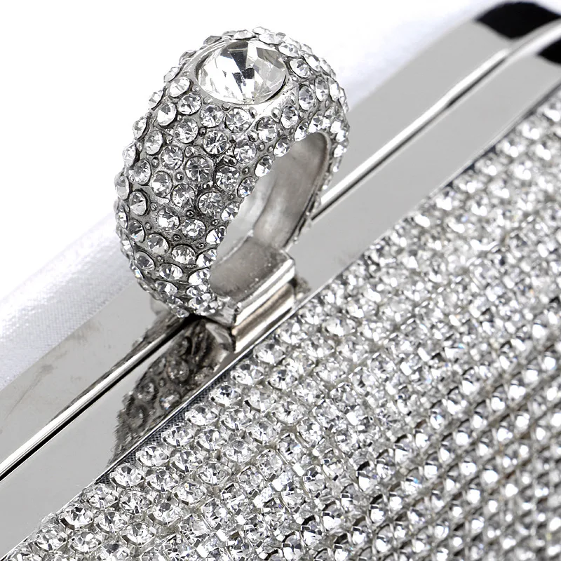 YNSSK Silver Tassel Clutch Evening Bags Snap Detail