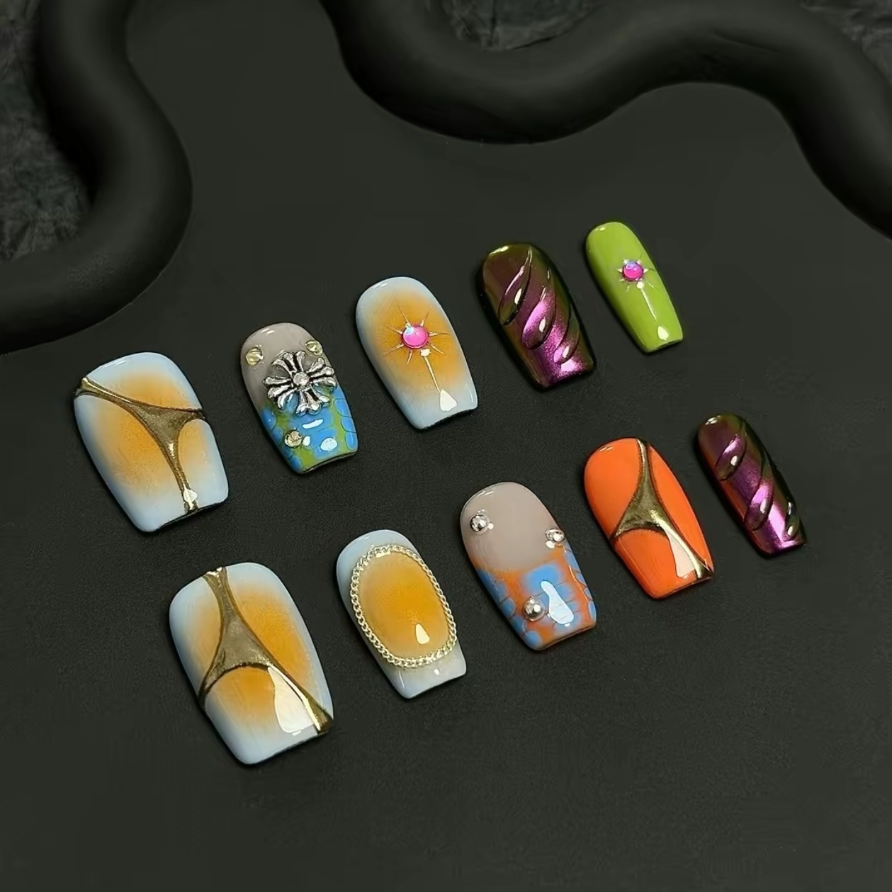 Ongles Press-On « Couleurs Huile Rétro Métal Relief Y2K »