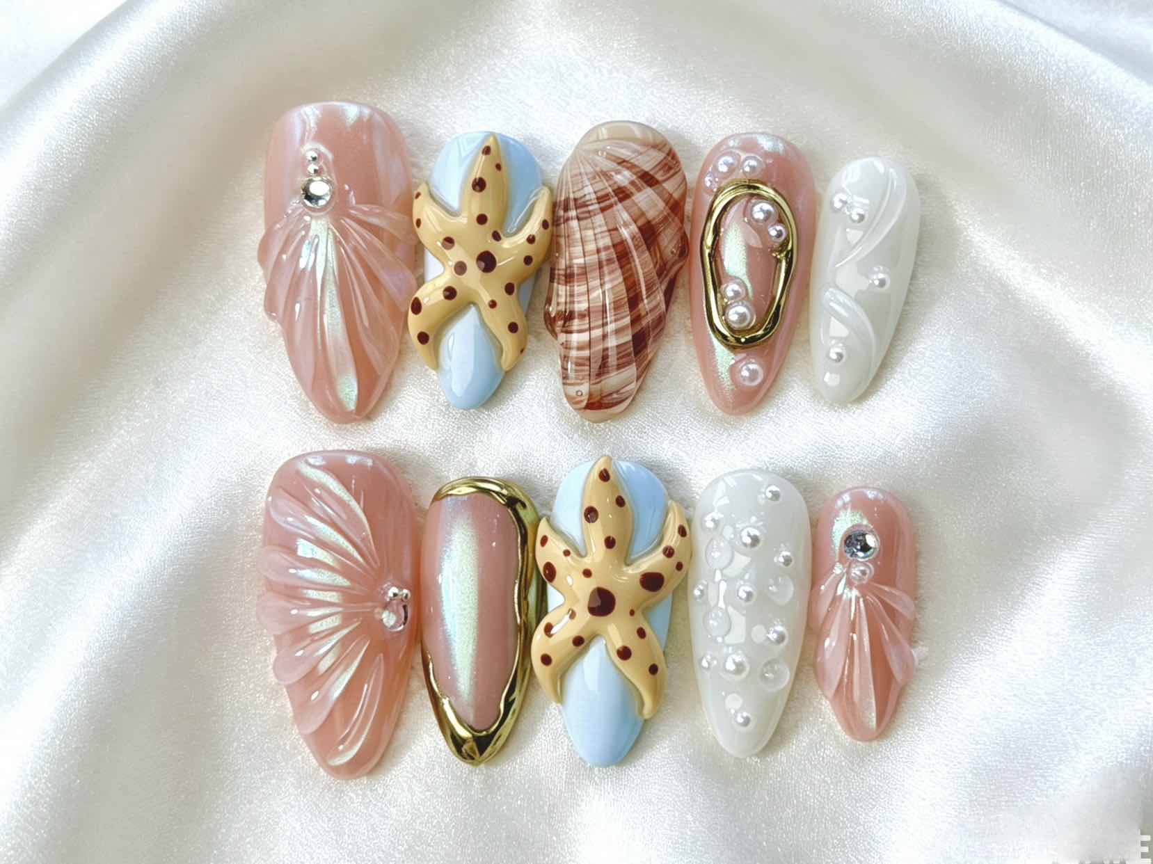 Faux Ongles Press-On Sur Mesure par Empreinte | Motifs Complexes & Construction Ongulaire Haute Gamme