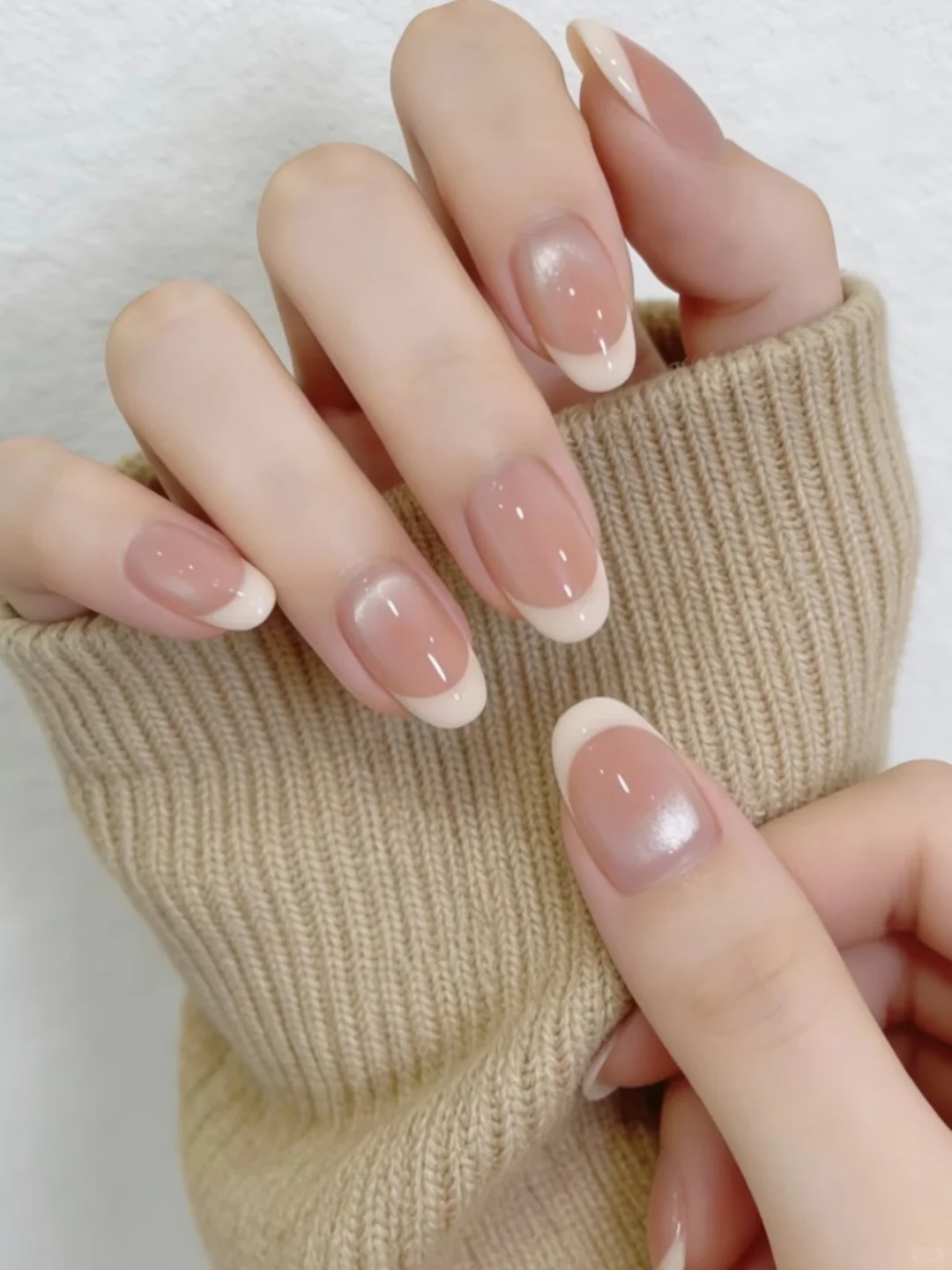 Français minimalistes | Création sur mesure d'après vos inspirations