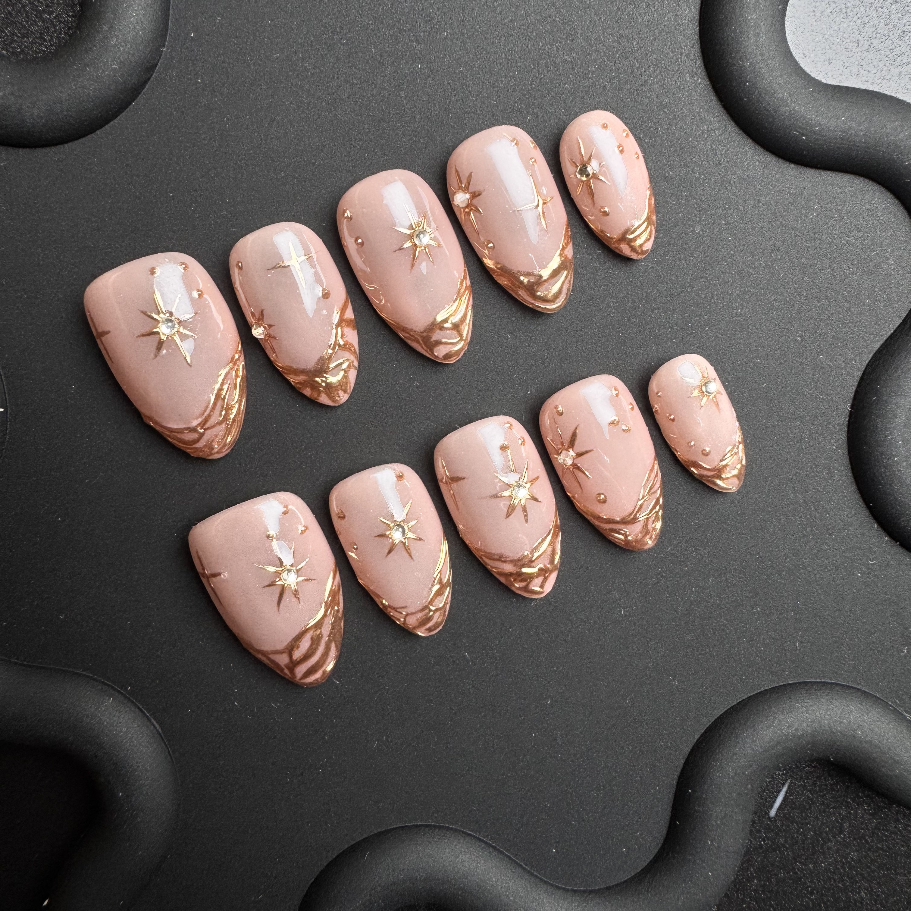 Ongles Press-On « Nude Starlight » | Élégant & Brillant | Or Rose & Strass | Réutilisables