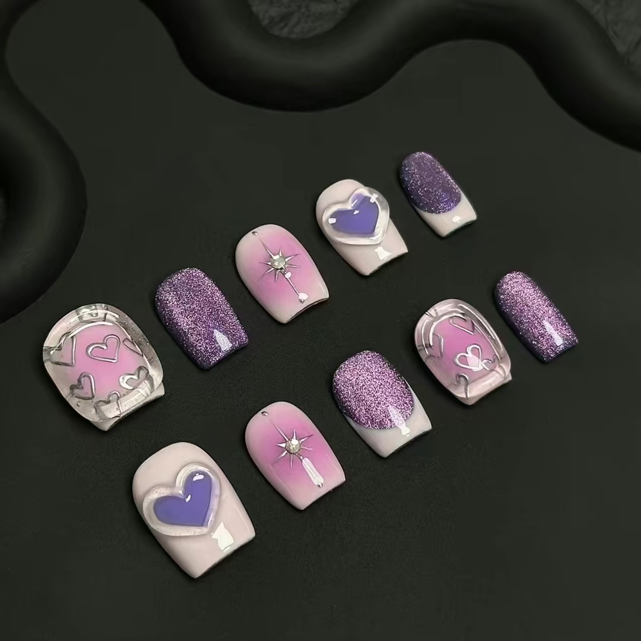 Ongles Press-On « Strass Violet Pailleté Nude Féminin Pop »