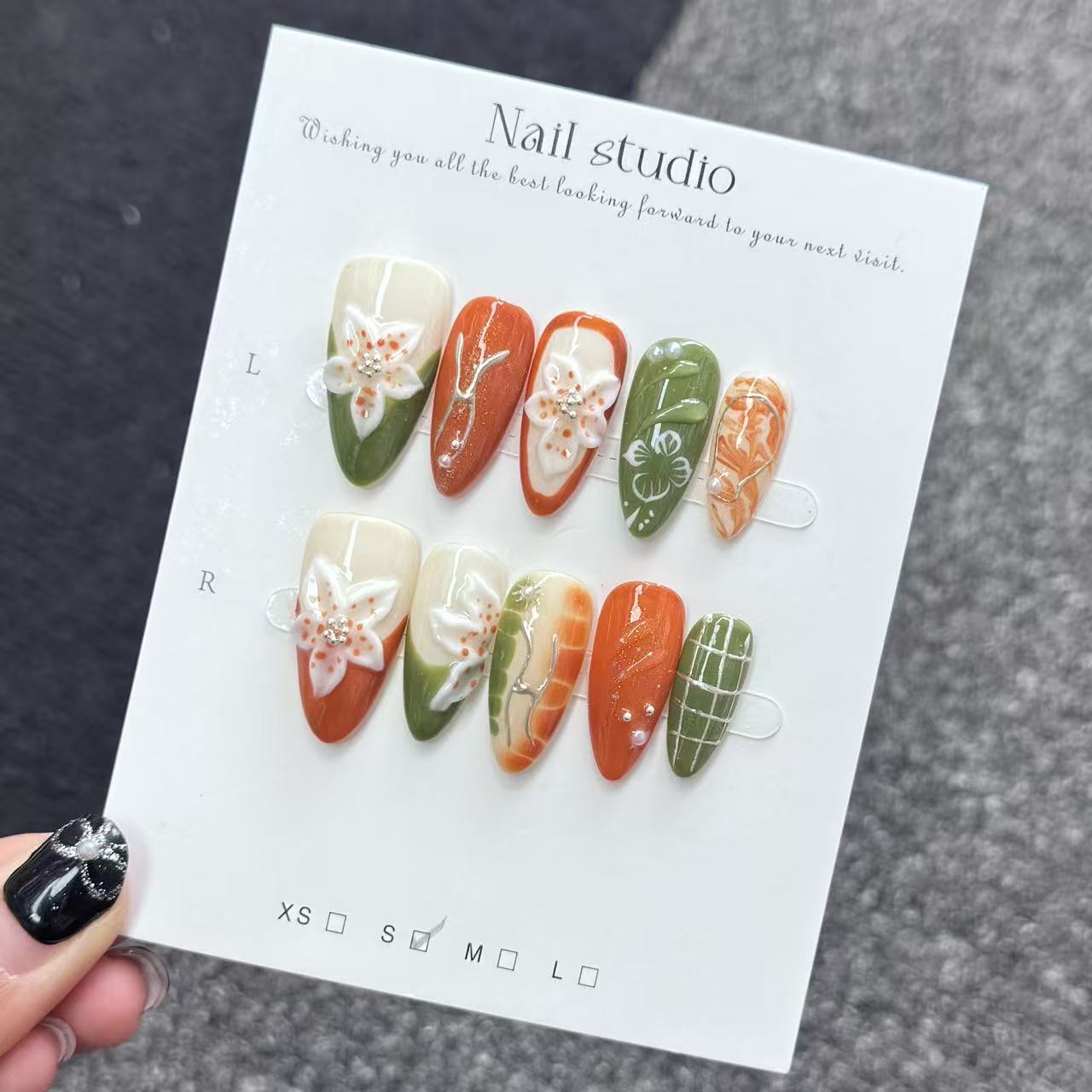 Ongles Press-On « Jardin d’Automne » | Style Bohème Floral | Vert Sauge & Terracotta | Réutilisables