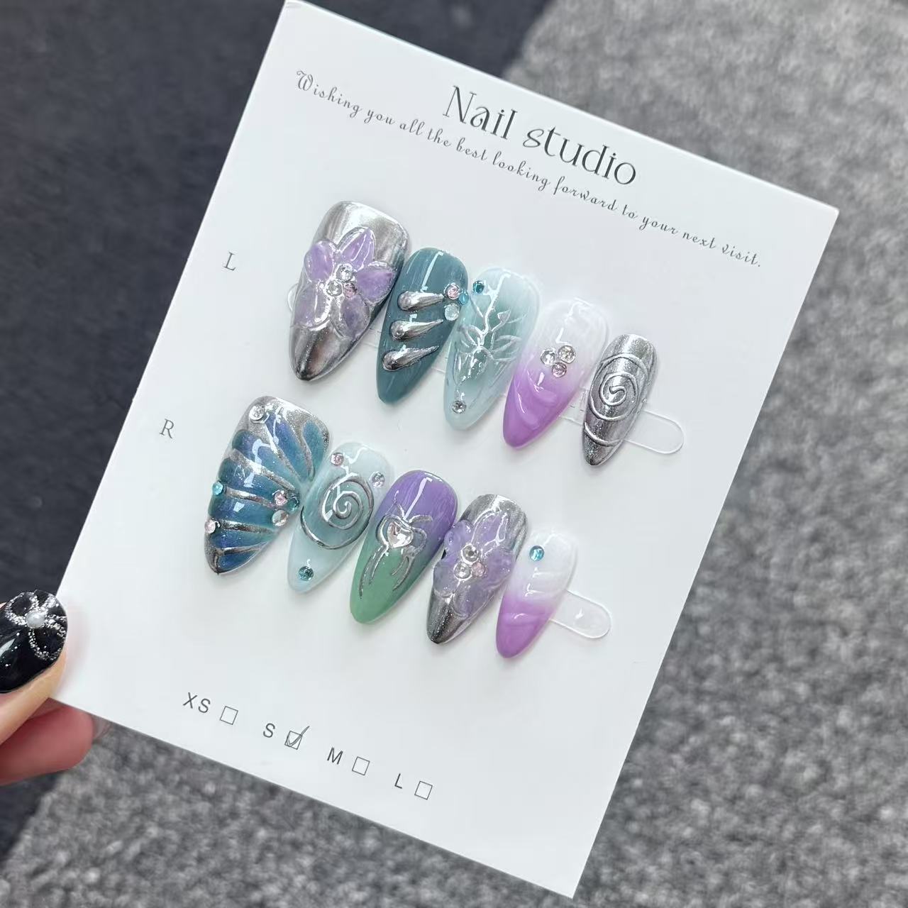 Ongles Press-On « Éclat Métallique » | Style Mystique & Y2K | Dégradé Glacé et Strass | Réutilisables
