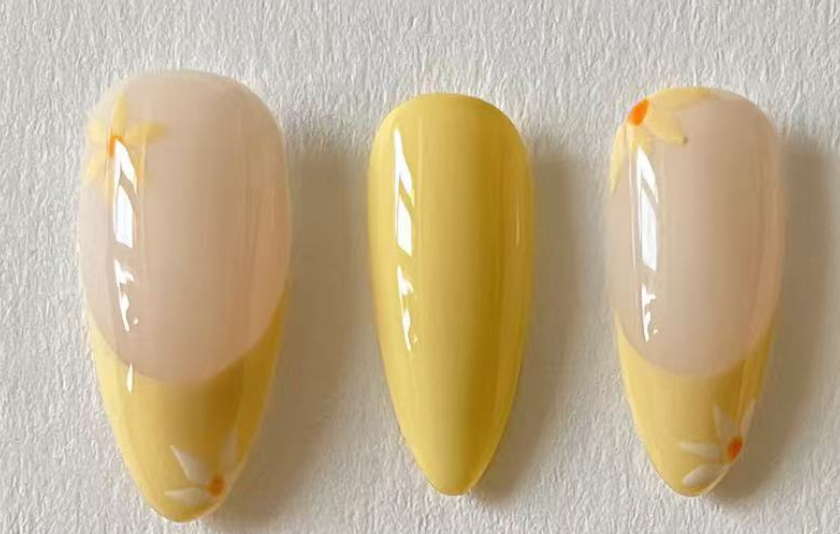 【Remplacement】 d'ongles press-on peints à la main