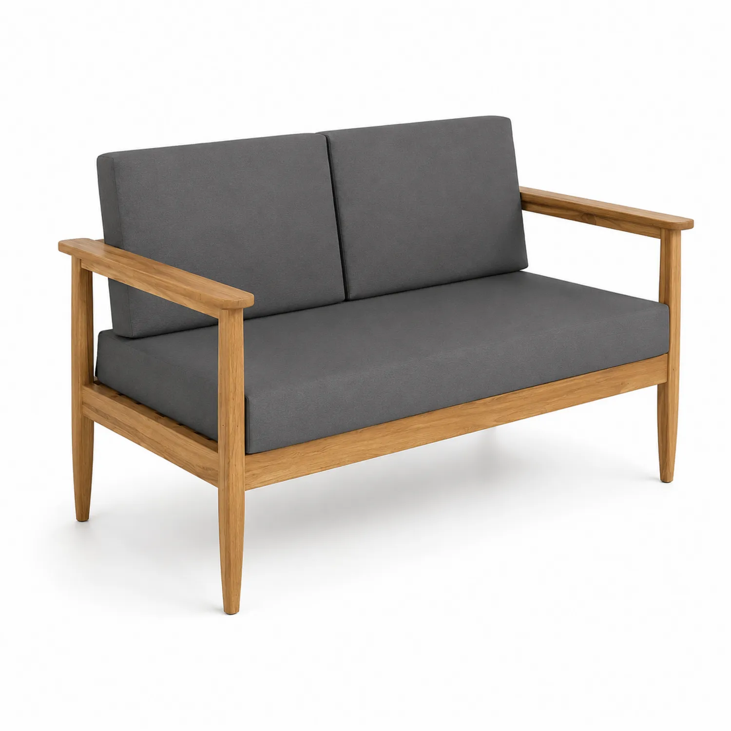 Sofa dwuosobowa z drewna tekowego i szarymi poduszkami