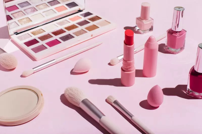 Beauty & Makeup