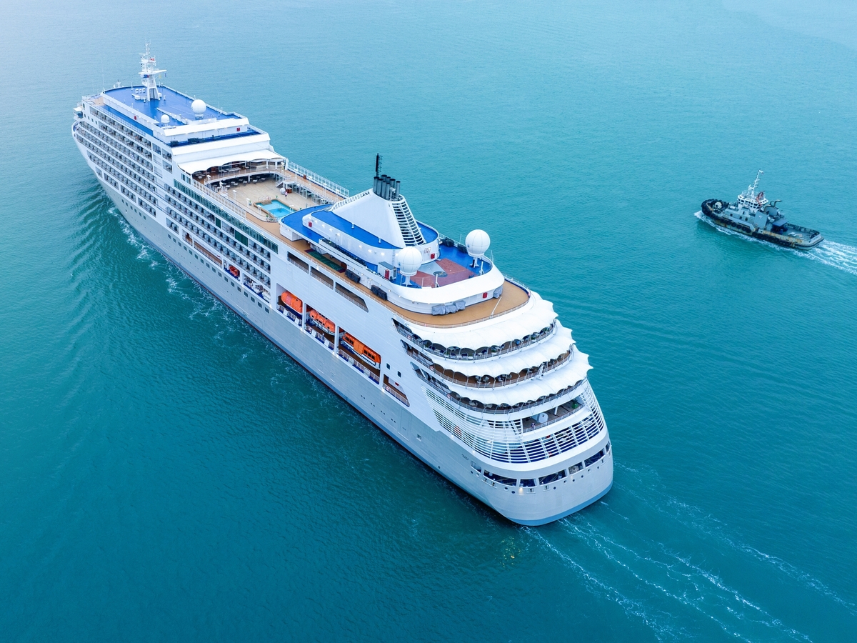 15-Day Beijing-Xi'an-Chengdu-Adventure Cruise-Shanghai Tour