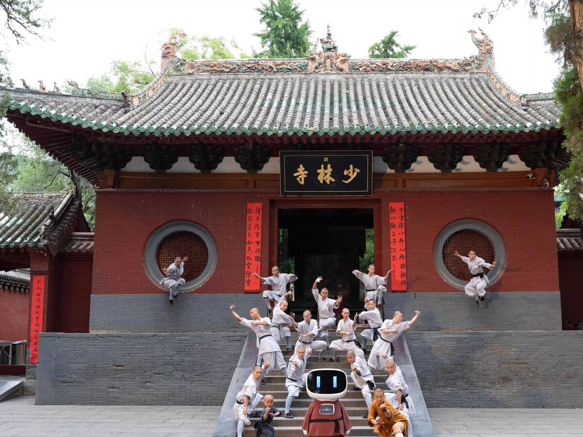 7-Day Beijing-Shaolin Temple-Luoyang Longmen Grottoes-Xi'an Tour