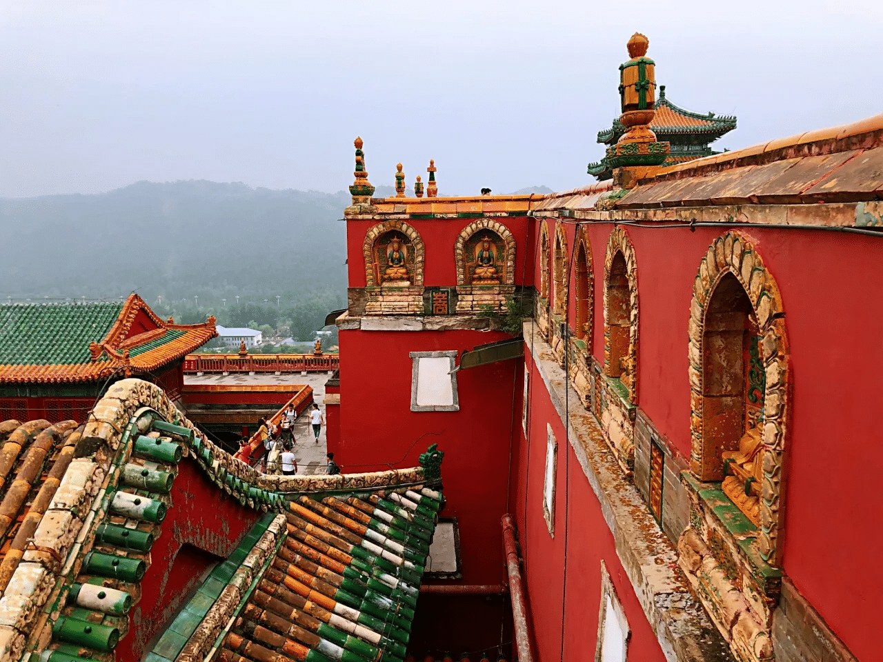5-Day Beijing's Temple of Heaven, the Forbidden City, Hutong, Jinshanling Great Wall and Putuo Zongcheng Temple Tour