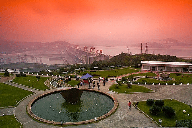 10-Day Guangzhou-Zhangjiajie-Chongqing Three Gorges-Suzhou-Shanghai Tour