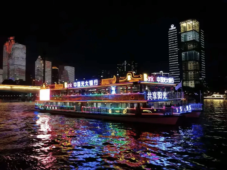 8-Day Guangzhou-Zhangjiajie-Guilin-Shenzhen Tour