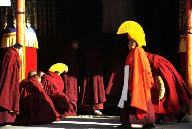 8-Day Lhasa-Potala Palace-Jiangzi-Shigatse-Mount Everest-Rongbu Temple-Tashilhunpo Monastery Tour