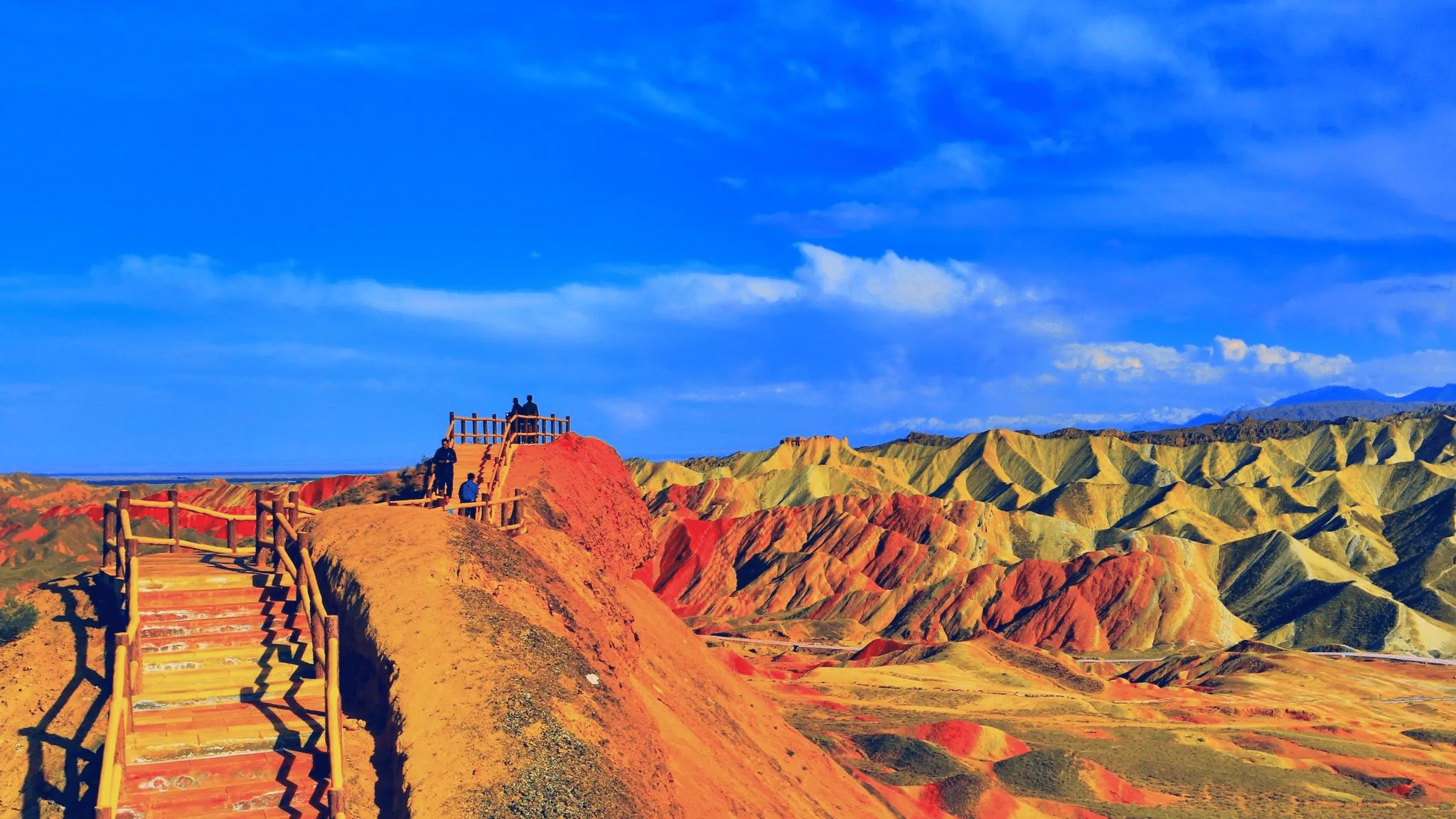 7-Day Dunhuang-Mingsha Mountain & Crescent Lake-Mogao Grottoes-Zhangye Colored Danxia-Lanzhou Yellow River Tour