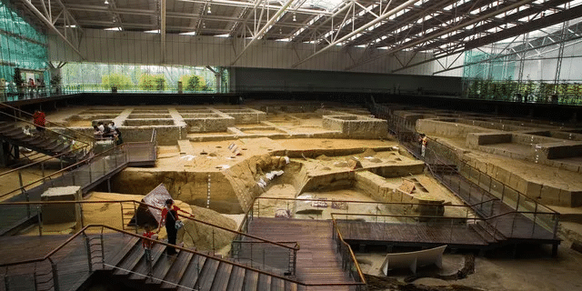4-Day Chengdu Tour:This is a cultural journey. You will hear the echoes of thousands of years in Sanxingdui.