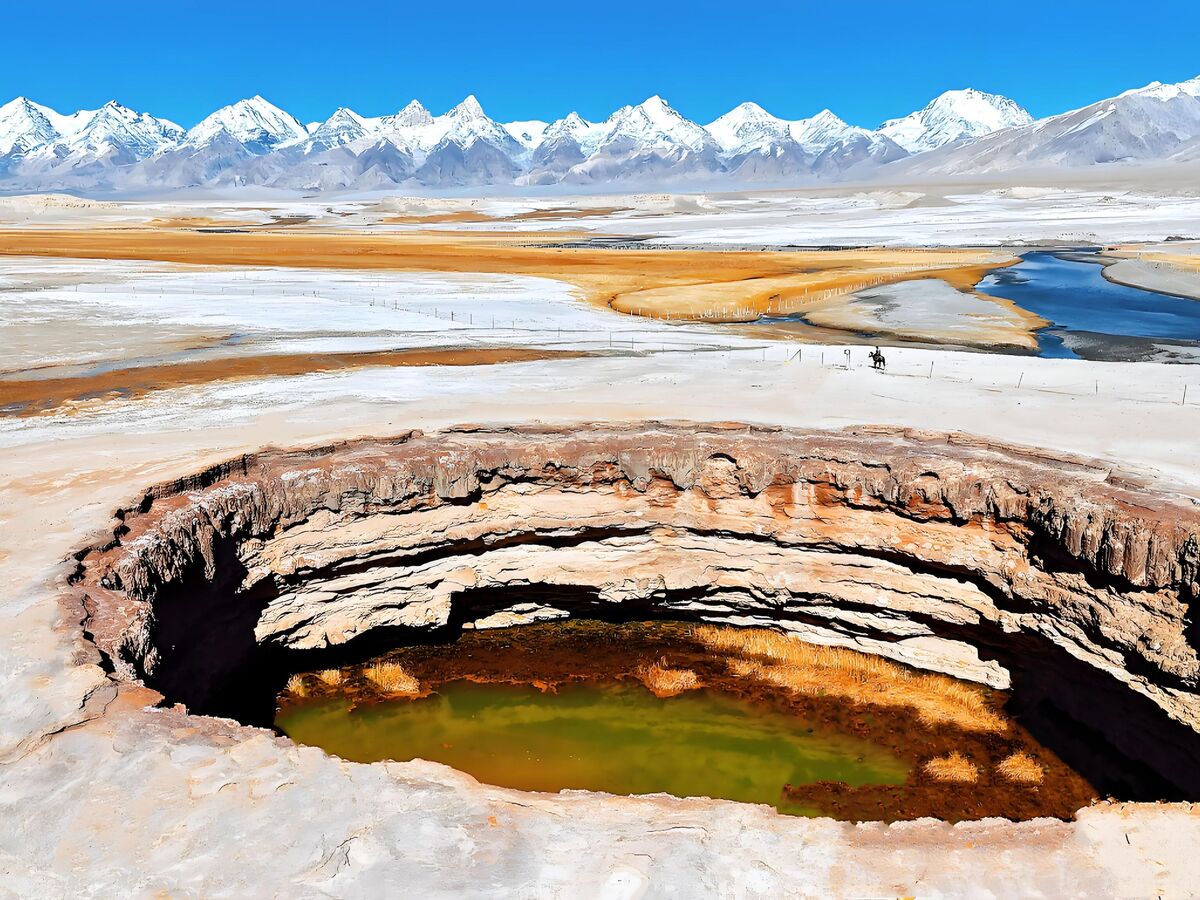 13-Day Beijing-Xi'an-Dunhuang-Southern Xinjiang Tour