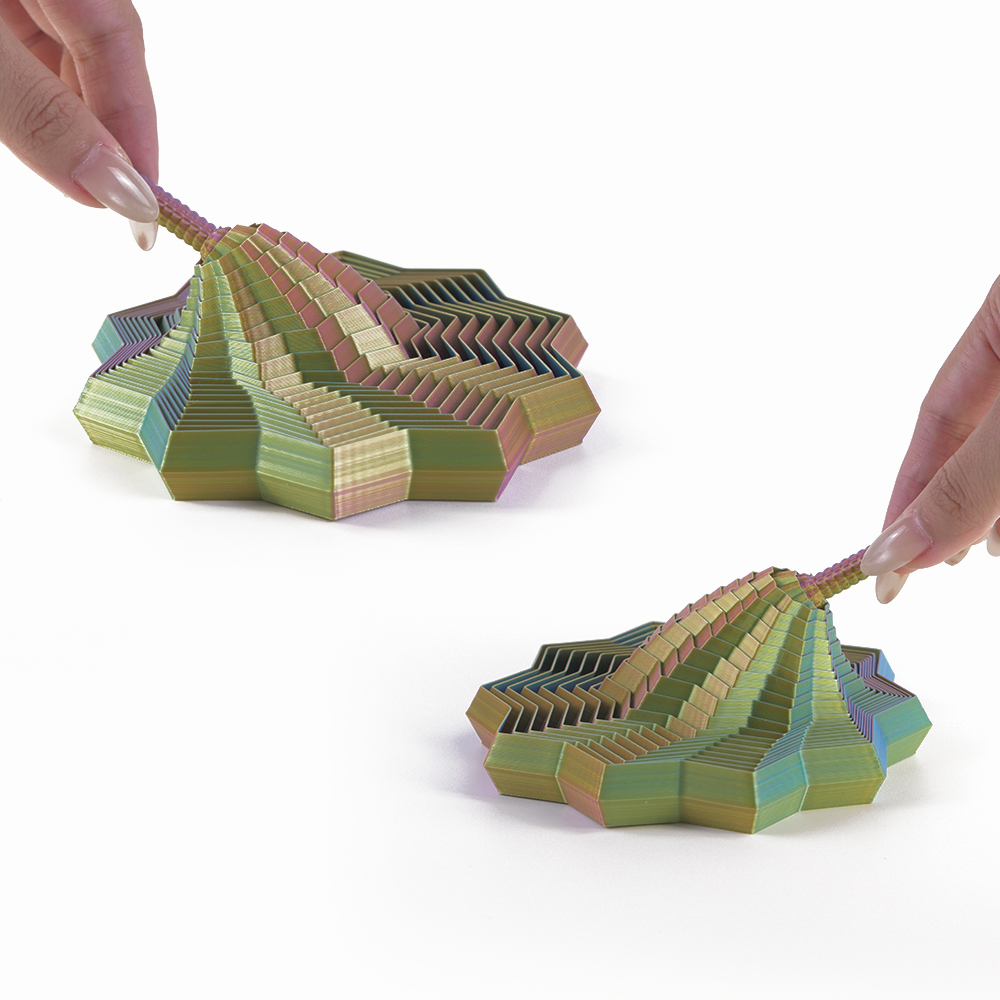 3D Printed Pass-through Pyramid Fidget Toy 🌀