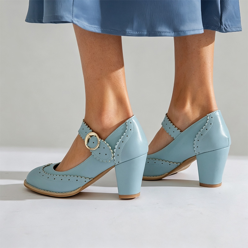Shoeswoon Scalloped Brogue Perforated Mary Jane Block Heel Pumps