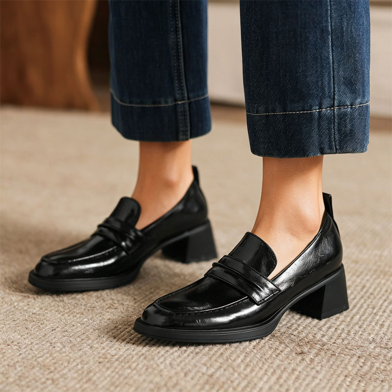 Shoeswoon Retro Pleated Strap Slip‑on Chunky Heel Office Loafers