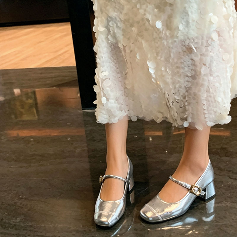 Shoeswoon Metal Buckle Square Toe Block Heel Mary Jane Pumps