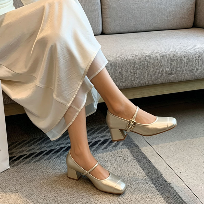 Shoeswoon Metal Buckle Square Toe Block Heel Mary Jane Pumps