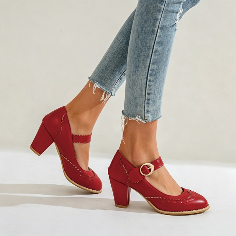 Shoeswoon Scalloped Brogue Perforated Mary Jane Block Heel Pumps
