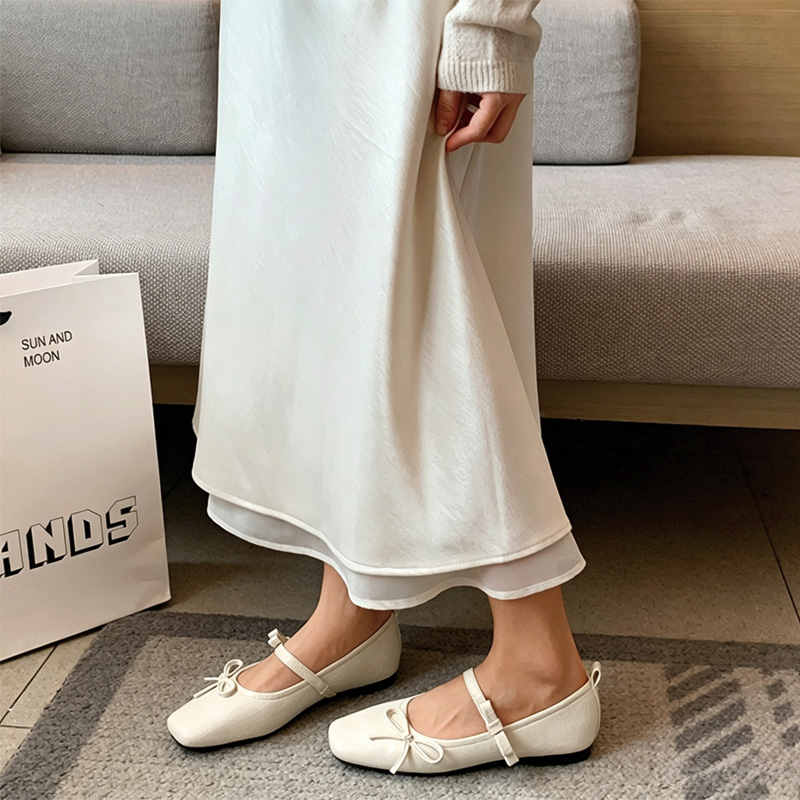 Shoeswoon Bow Decor Square Toe Flat Mary Jane Shoes