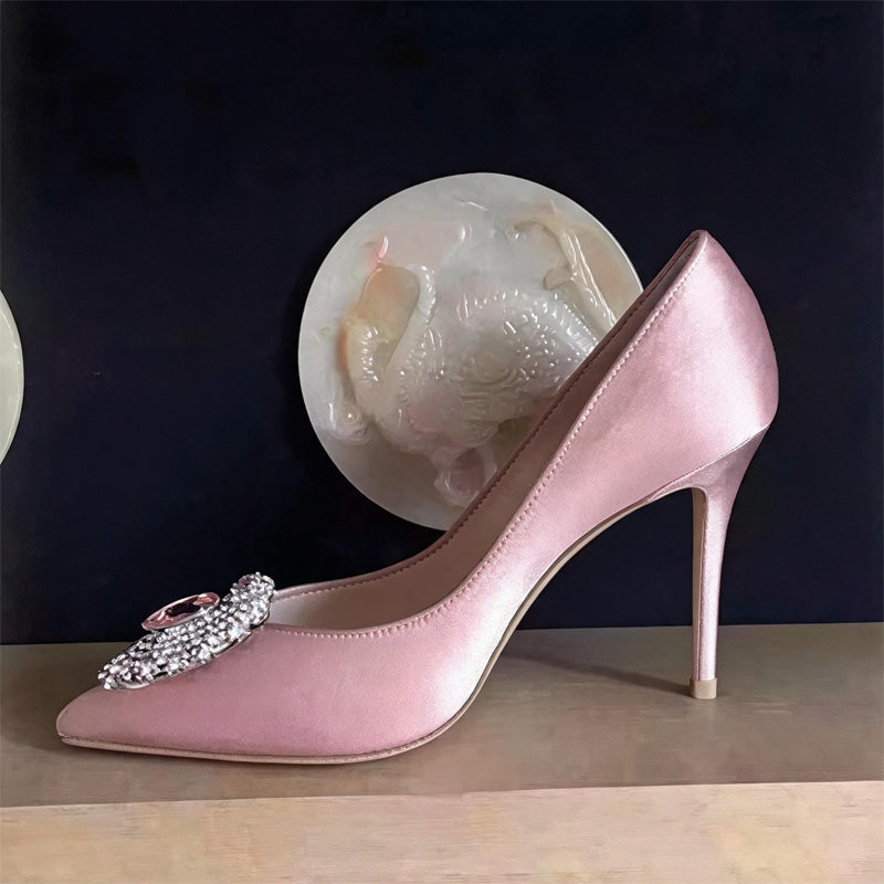 Shoeswoon Luxurious Pointed Toe Gem Rhinestone Decor Stiletto Pointed Toe Heels