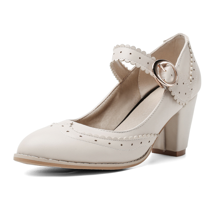 Shoeswoon Scalloped Brogue Perforated Mary Jane Block Heel Pumps
