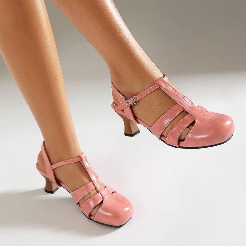 Shoeswoon Retro Leather‑Look Ankle Buckle Slingback Women's Mary Jane Pumps