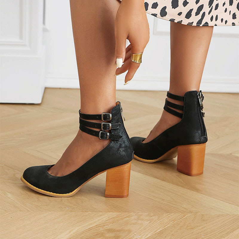 Shoeswoon Vintage Three Buckle Straps Closed Toe Chunky Heels