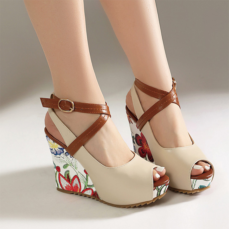 Shoeswoon Peep Toe Floral Print Crisscross Brown Ankle Strap Platform Wedge Sandals