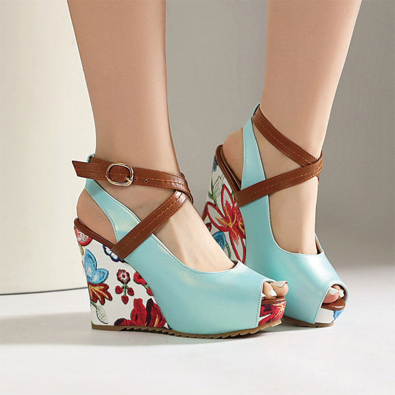 Shoeswoon Mint Floral Print Peep‑Toe Crisscross Ankle Strap Wedge Sandals