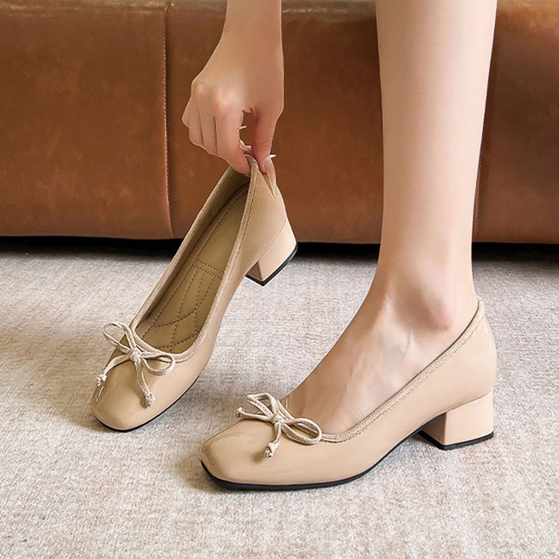 Shoeswoon Front Bow Hidden Internal Square Toe Low Chunky Heel Pumps
