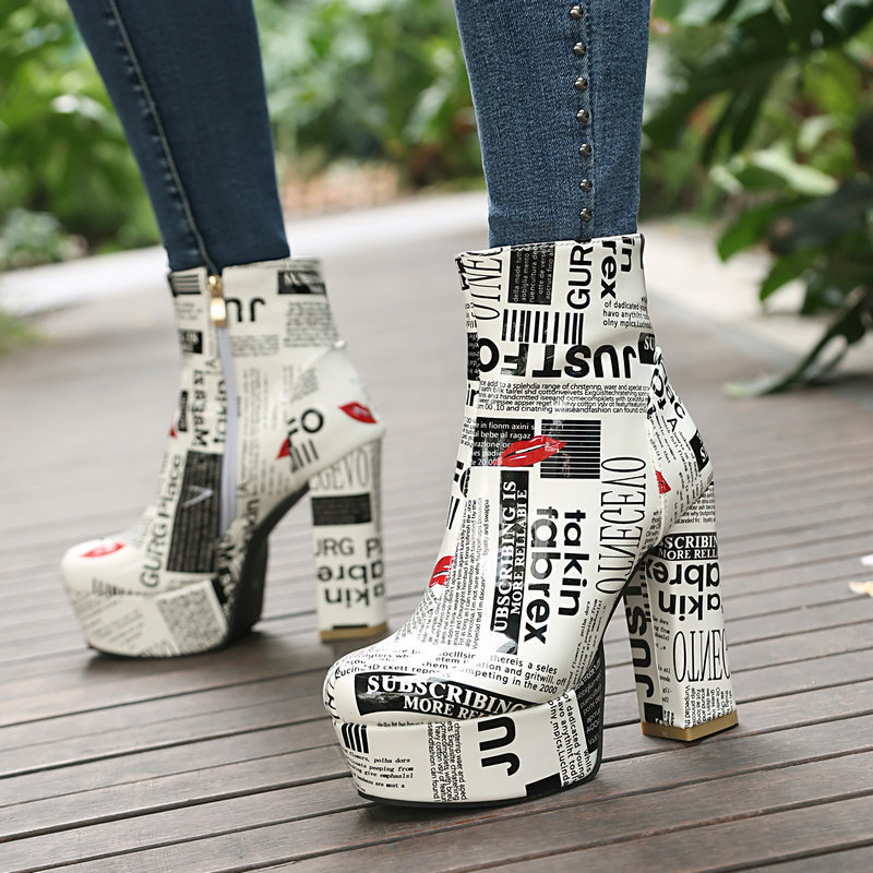 Shoeswoon Artistic Print Platform Booties Round Toe Side Zipper Bold Block Heel