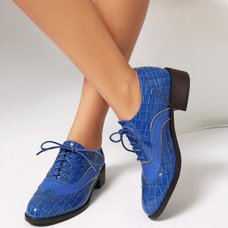 Shoeswoon Retro Contrast Color Brogue Detail Block Heel Lace‑Up Women's Formal Oxfords