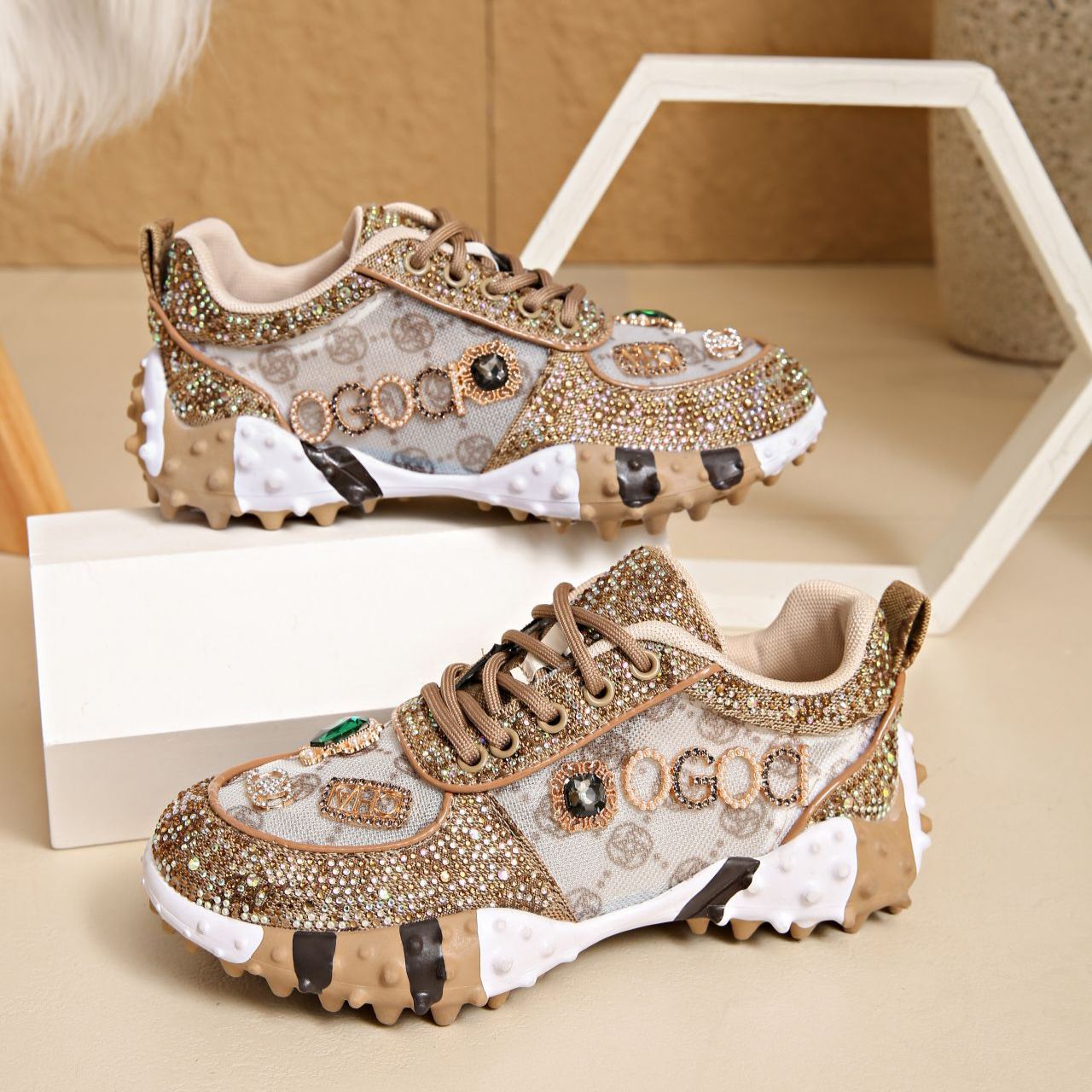 Shoeswoon Vintage Gold Bling Crystal Jewel Ornament Lace‑Up Mesh Panel Fashion Sneaker Shoes