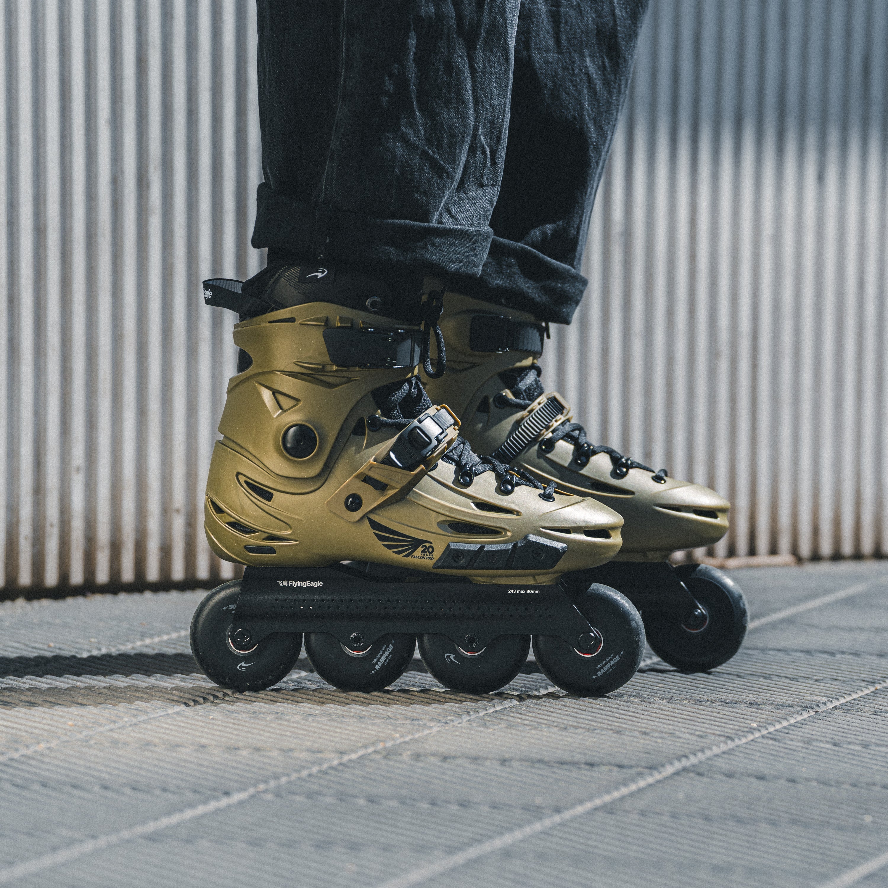FlyingEagle FALCON Pro 20th Anniversary Urban Inline Skate