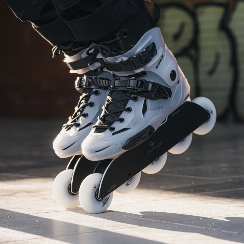 Flying Eagle SHRIKE Pro R5 Inline Skates | Flatland And Wizard