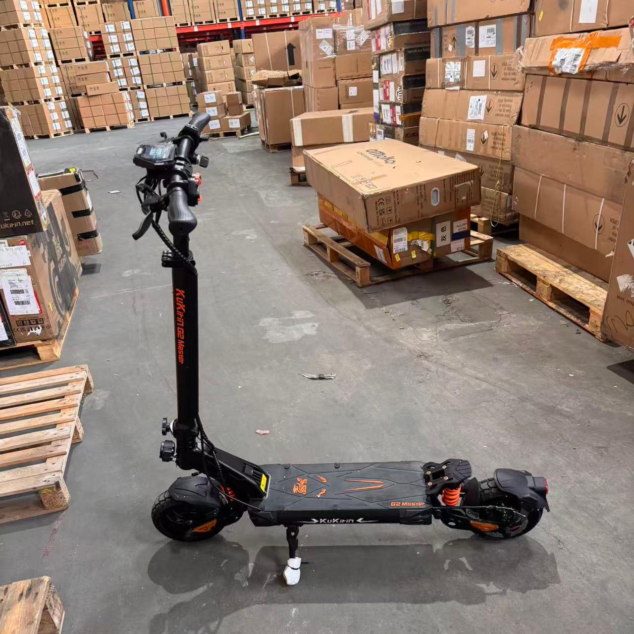 Used Kukirin G2 Master 52V 20.8Ah battery, 60KM/H Max Speed, 1000W*2 drive moto used scooterr Electric Scooter