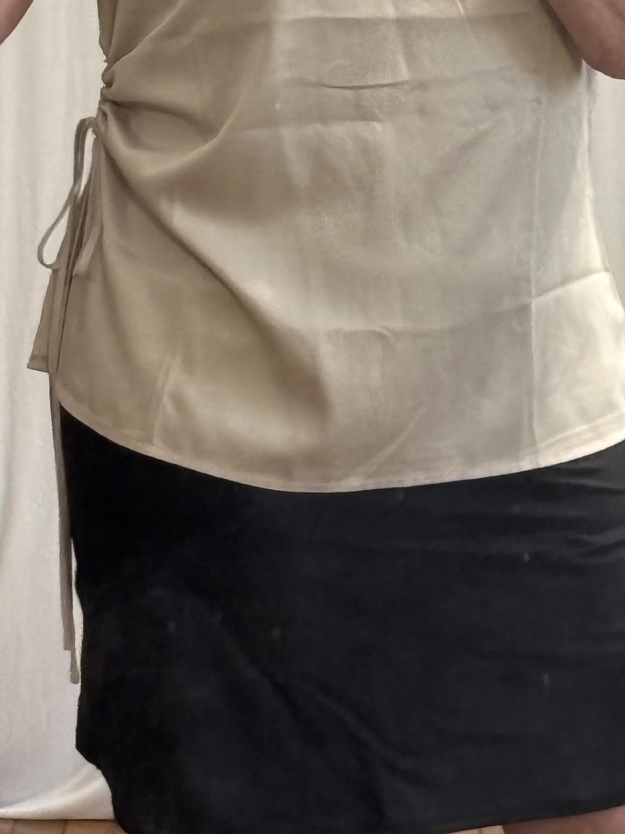 This is a wardrobe staple. Easy to build around it.