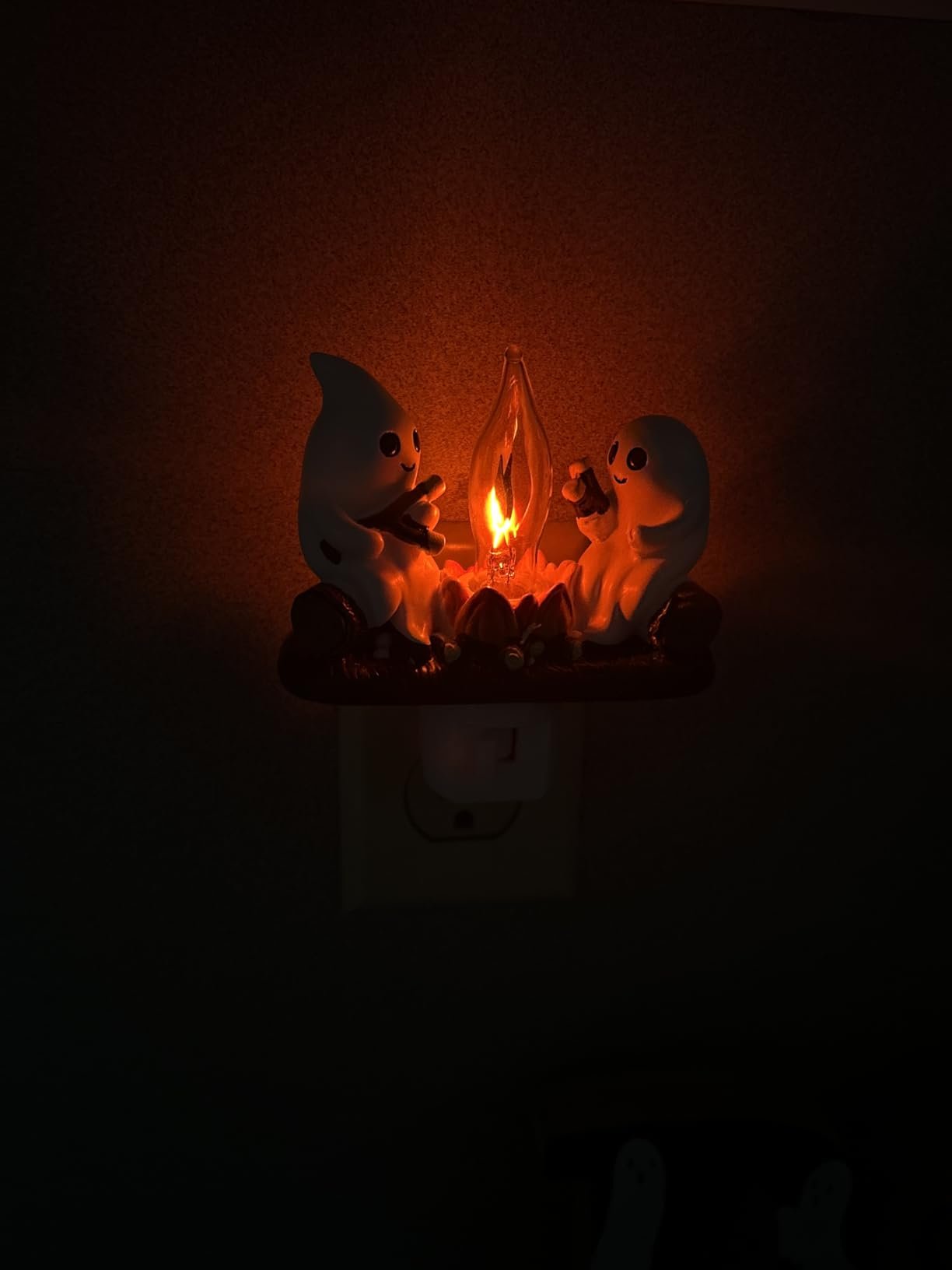 Super cute spooky decoration