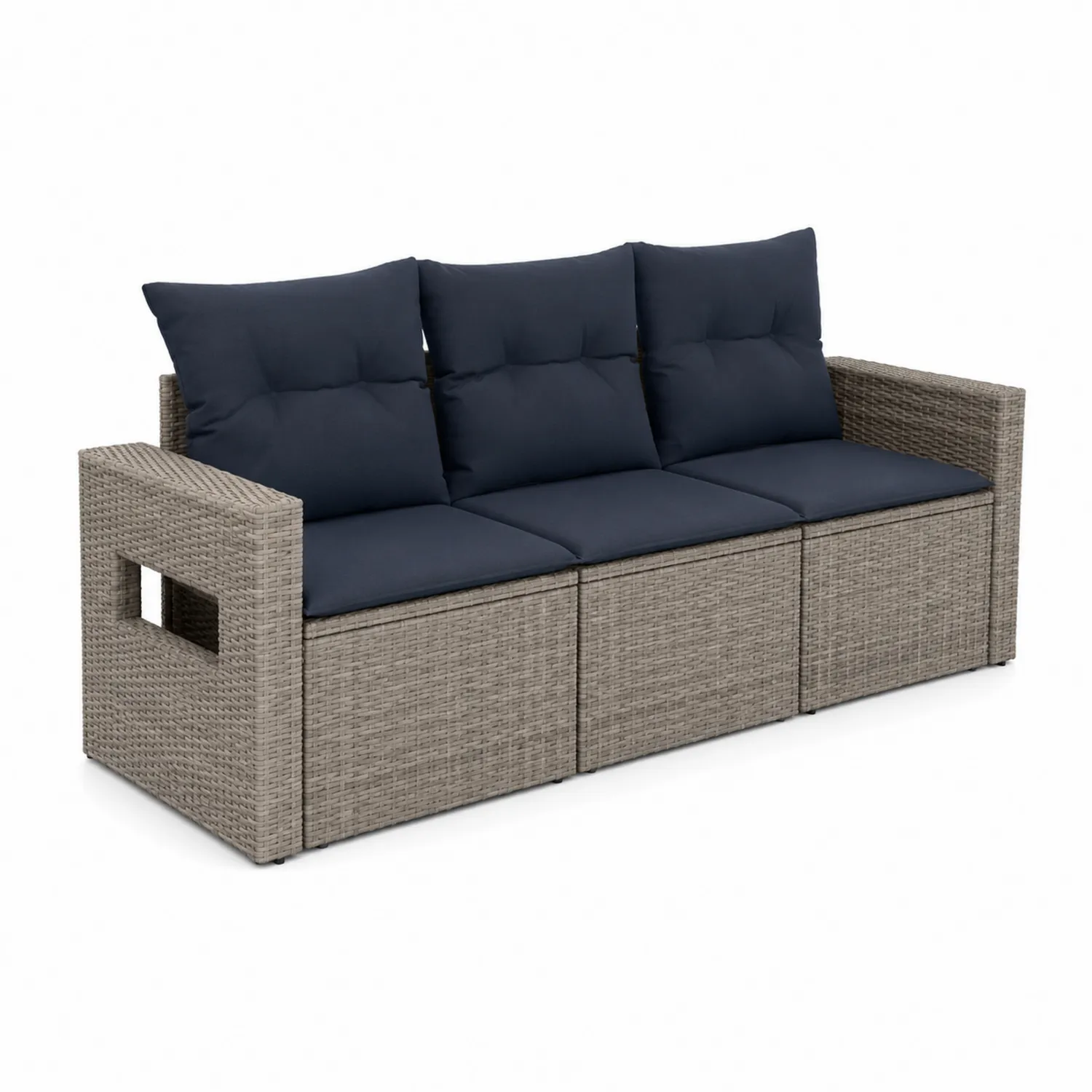 Sofa ogrodowa z rattanu z granatowymi poduszkami