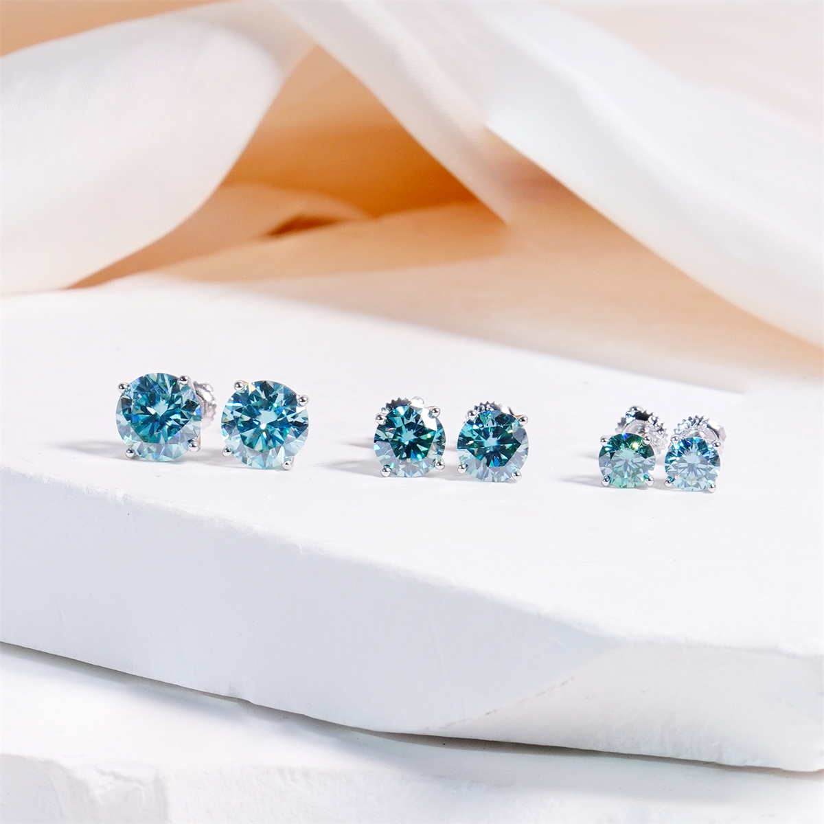 Solitaire Four Prong Earrings Butterfly/Screw Back Stud D-Color Moissanite & S925