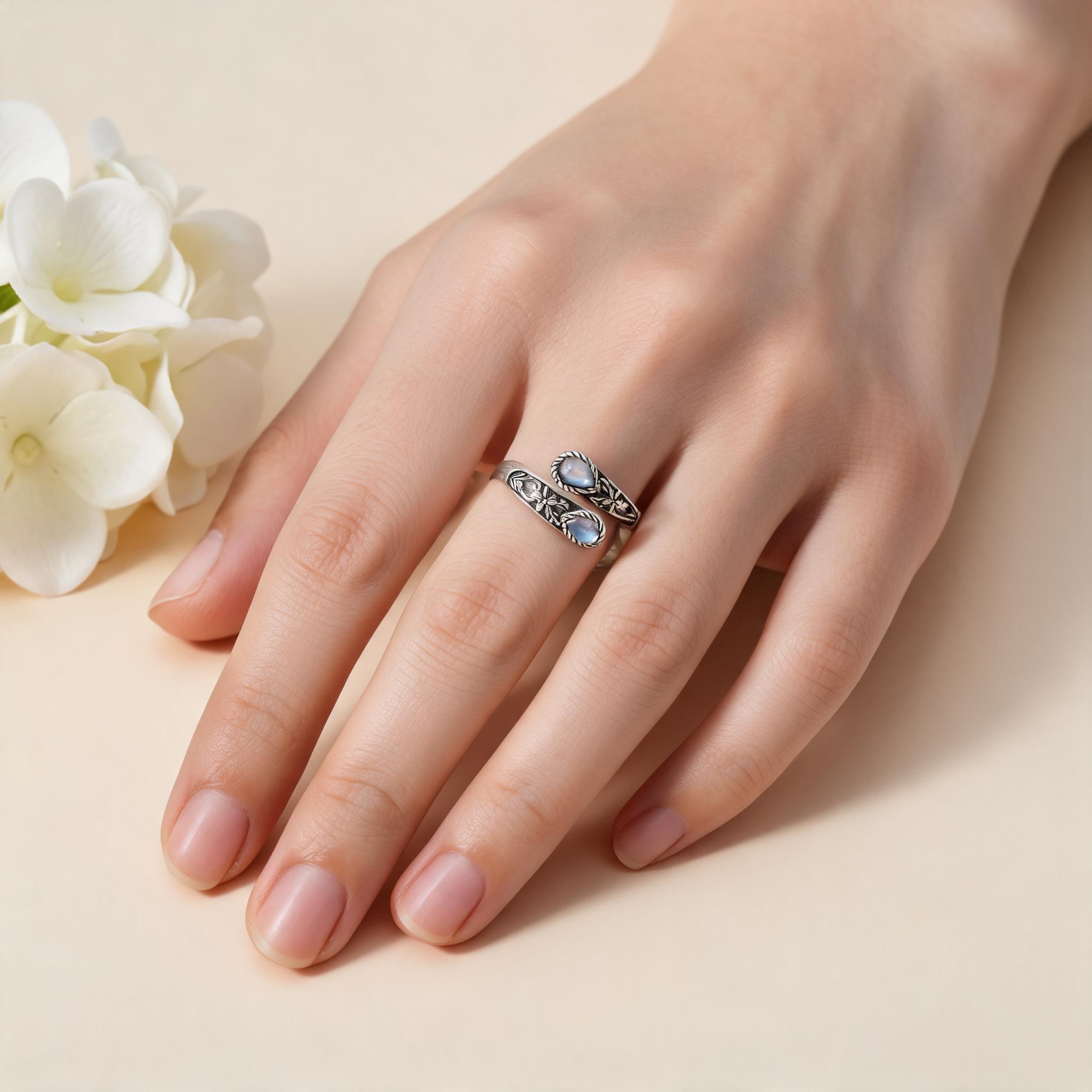 Moonstone Meaning