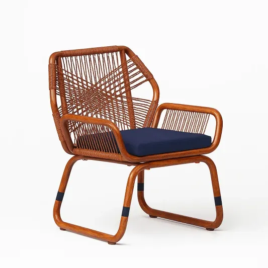 Holzstuhl mit Rattan und Blauem Kissen-cozytrivia