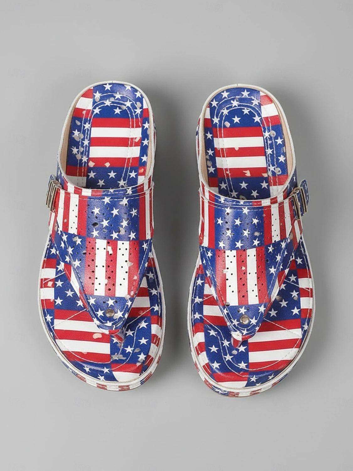  Women's Red Blue Patriotic USA Flag Wedge Sandals – Comfortable Cushioned Summer Shoes for Parades, Festivals, Walking, United States Anniversary & Everyday Casual