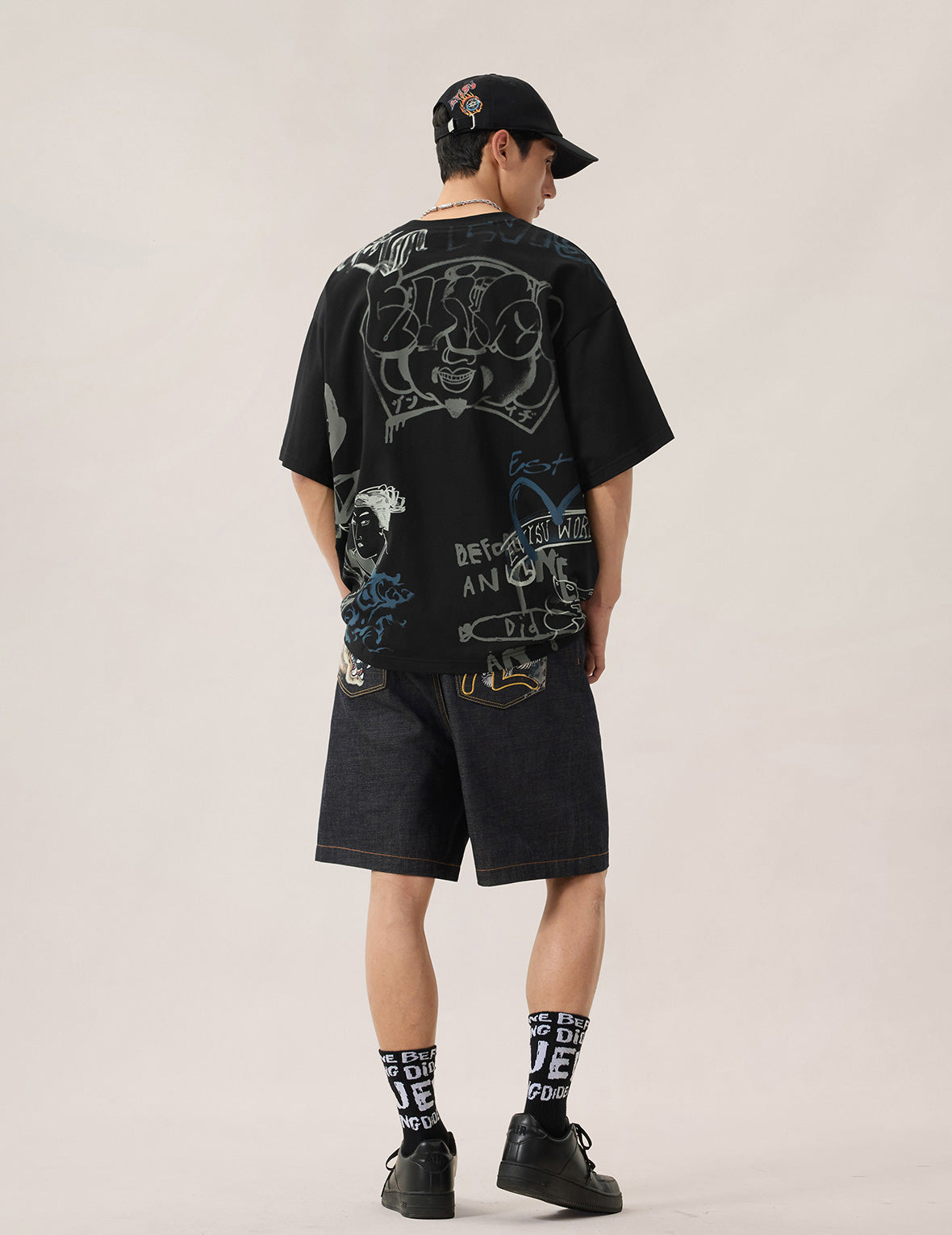 Logo Graphic T-shirt