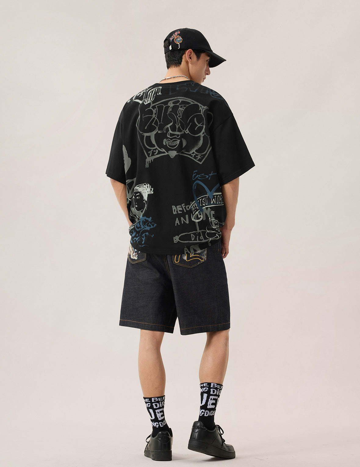 Logo Graphic T-shirt